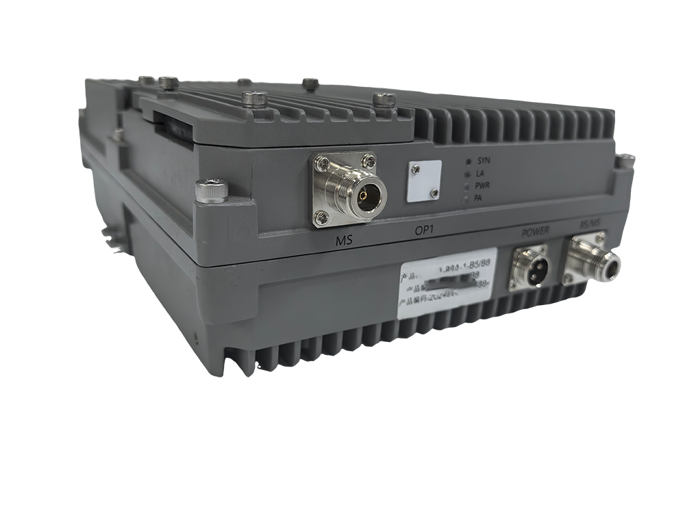  多宝镇三频手机信号接收器2000㎡